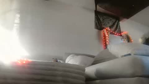 sequoia8888 online show from January 16, 2026, 5:06 pm