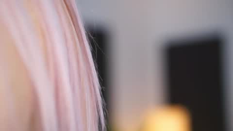 Seraphine online show from January 16, 2025, 6:03 am