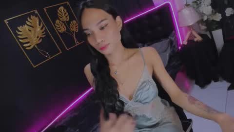 RED HARPER online show from November 23, 2025, 11:04 pm