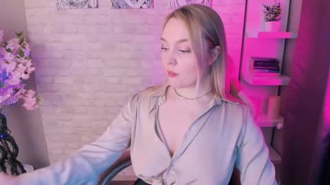 Serena online show from March 11, 2026, 8:31 am