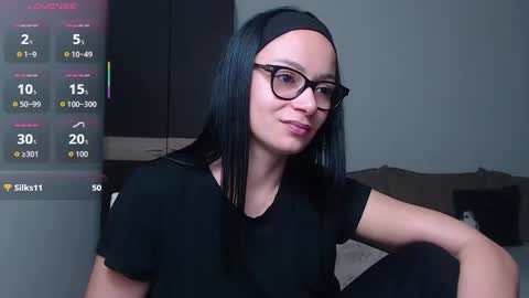 SereneSophi online show from February 16, 2026, 6:20 am