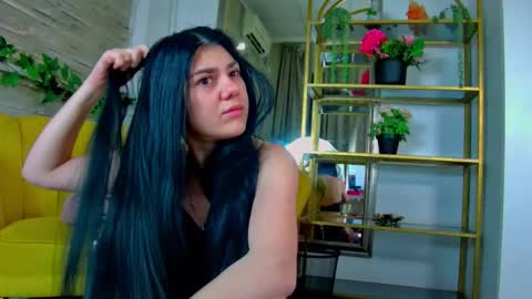 SerennaNoir online show from January 18, 2026, 5:22 am