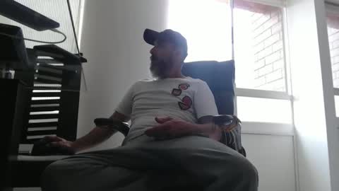 Snapshot of serioyhetero19 chatting on October 28, 2025, 4:53 pm hetero serio discreto online show from October 28, 2025, 4:53 pm