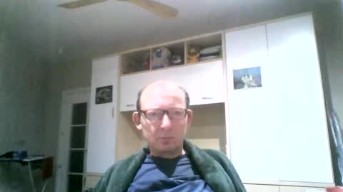 Snapshot of serrano49 chatting on April 17, 2026, 12:57 am serrano49 online show from April 17, 2026, 12:57 am