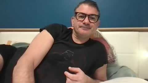 Snapshot of sesamechris92 chatting on February 2, 2026, 6:45 am sesamechris92 online show from February 2, 2026, 6:45 am