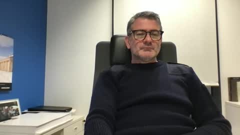 Snapshot of sesamechris92 chatting on February 17, 2026, 5:30 pm sesamechris92 online show from February 17, 2026, 5:30 pm