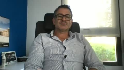Snapshot of sesamechris92 chatting on July 1, 2026, 4:07 pm sesamechris92 online show from July 1, 2026, 4:07 pm