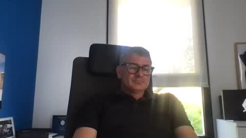 Snapshot of sesamechris92 chatting on July 31, 2026, 3:22 pm sesamechris92 online show from July 31, 2026, 3:22 pm