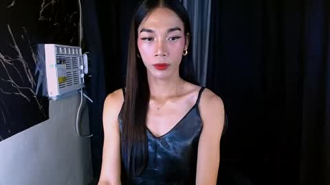 sessy_fuckerxx online show from April 30, 2026, 7:47 am