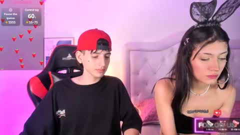 sett_and_gwen online show from January 17, 2025, 10:44 am