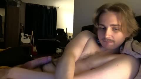 Snapshot of seven20yrs chatting on December 9, 2024, 8:23 pm seven20yrs online show from December 9, 2024, 8:23 pm