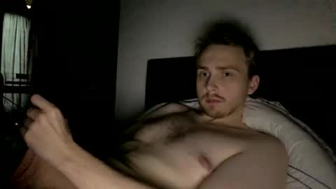 Snapshot of seven20yrs chatting on November 20, 2025, 1:44 pm seven20yrs online show from November 20, 2025, 1:44 pm