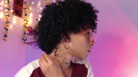 Alexis online show from March 8, 2025, 4:12 am