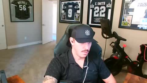 Snapshot of sex_l0v3r chatting on December 2, 2024, 9:28 pm sex_l0v3r online show from December 2, 2024, 9:28 pm