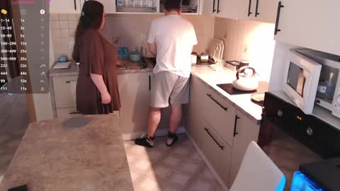 Snapshot of sex_space chatting on March 29, 2026, 12:27 pm Roxy Kate Mary Alex Arnold online show from March 29, 2026, 12:27 pm