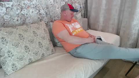 Snapshot of sex_space chatting on April 12, 2026, 3:50 pm Roxy Kate Mary Alex Arnold online show from April 12, 2026, 3:50 pm