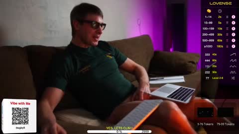 Snapshot of sexespresso chatting on December 22, 2024, 3:00 pm Thank you for Birthday Wishes  online show from December 22, 2024, 3:00 pm
