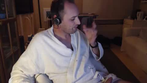Snapshot of sexlobo1 chatting on December 13, 2024, 1:26 am Sexlobo online show from December 13, 2024, 1:26 am