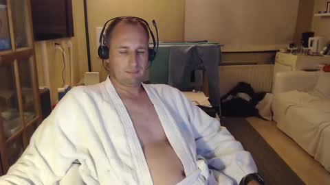 Snapshot of sexlobo1 chatting on January 17, 2025, 12:10 am Sexlobo online show from January 17, 2025, 12:10 am