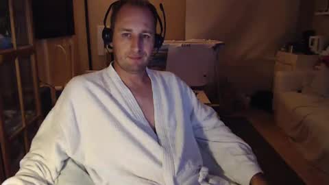 Snapshot of sexlobo1 chatting on January 24, 2025, 4:48 am Sexlobo online show from January 24, 2025, 4:48 am