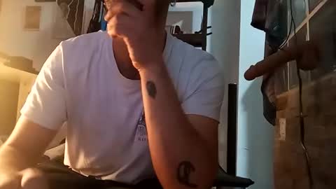 Snapshot of sexosublime92 chatting on April 28, 2026, 8:03 pm sexosublime92 online show from April 28, 2026, 8:03 pm