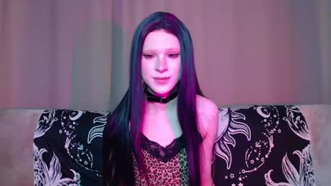 Snapshot of sexpired_princess chatting on July 8, 2026, 3:33 am Nextdoor Princess online show from July 8, 2026, 3:33 am