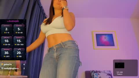 Snapshot of sexual_queen chatting on January 31, 2025, 1:33 am Marilyn online show from January 31, 2025, 1:33 am