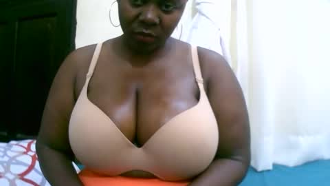 Snapshot of sexxi_ebony chatting on September 9, 2025, 1:38 am sexxi_ebony online show from September 9, 2025, 1:38 am