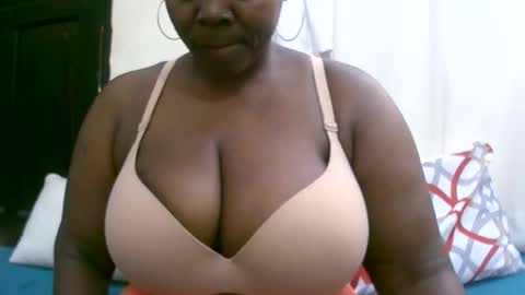 Snapshot of sexxi_ebony chatting on September 28, 2025, 1:16 pm sexxi_ebony online show from September 28, 2025, 1:16 pm