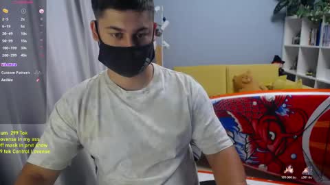 Snapshot of sexxxdickbig chatting on June 9, 2026, 7:09 am Tommy online show from June 9, 2026, 7:09 am