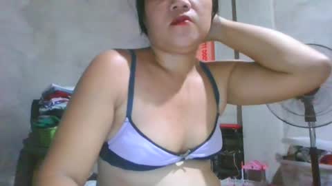Snapshot of sexxxymomsh chatting on June 18, 2026, 6:57 am sexxxymomsh online show from June 18, 2026, 6:57 am