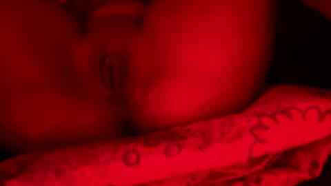 Lovelypusss online show from July 24, 2026, 9:40 am