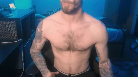 SiuL online show from February 21, 2025, 8:27 pm