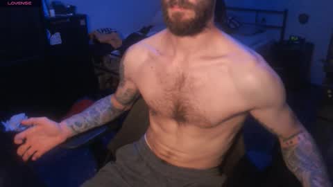 SiuL online show from September 29, 2025, 6:24 pm