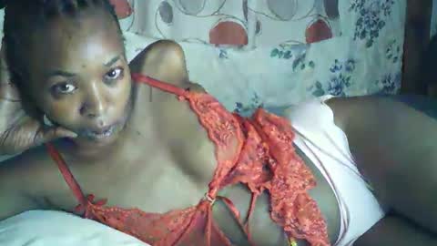 sexxy_curvy23 online show from March 29, 2026, 4:12 am