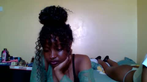 sexxy_daisyy online show from October 16, 2025, 12:17 pm