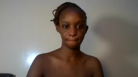 Snapshot of sexxy_divva chatting on May 29, 2026, 9:29 am sexxy_divva online show from May 29, 2026, 9:29 am