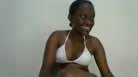 Snapshot of sexxy_kendrah chatting on October 16, 2025, 6:53 pm lorna online show from October 16, 2025, 6:53 pm
