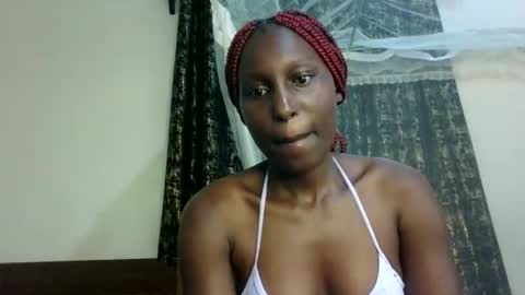 Snapshot of sexxy_melmine chatting on May 3, 2026, 10:54 am Dolly online show from May 3, 2026, 10:54 am