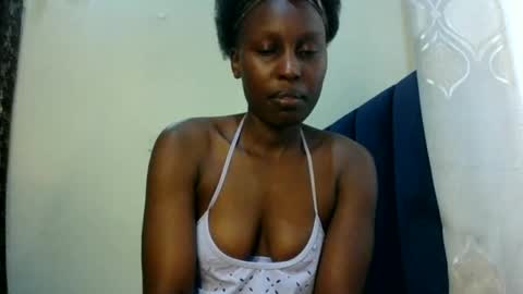 Snapshot of sexxy_melmine chatting on June 12, 2026, 9:30 am Dolly online show from June 12, 2026, 9:30 am