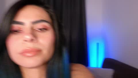  Angie   online show from April 6, 2026, 11:38 pm