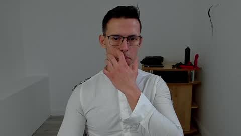 Sexxymuscles4U online show from December 2, 2024, 7:25 am