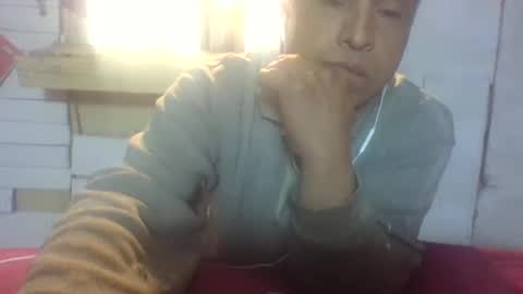 Snapshot of sexy15802 chatting on December 19, 2024, 2:24 pm sexy15802 online show from December 19, 2024, 2:24 pm