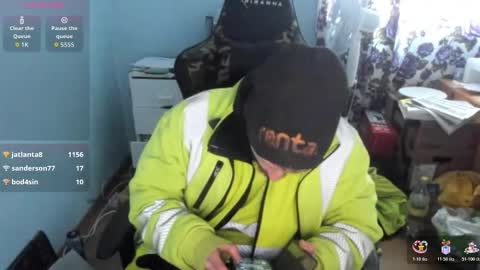 Snapshot of sexy432629 chatting on February 4, 2026, 2:23 pm evry tip help me to buy a new car 111-1111-111111 tk online show from February 4, 2026, 2:23 pm