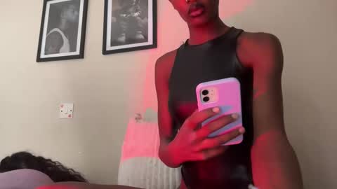 Snapshot of sexy_aluna chatting on September 27, 2025, 10:59 pm sexy_aluna online show from September 27, 2025, 10:59 pm