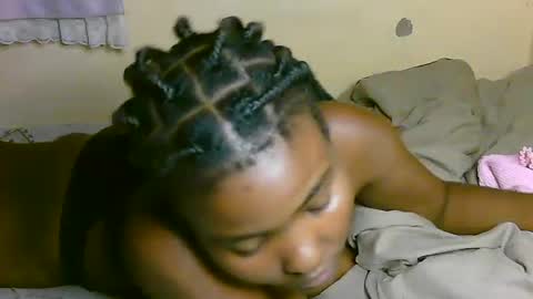 sexy_banice online show from June 14, 2026, 6:43 pm