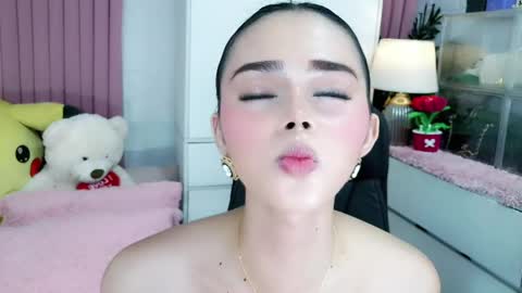 Snapshot of sexy_blairxx chatting on May 21, 2026, 12:28 am blair online show from May 21, 2026, 12:28 am