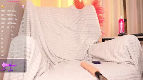 Snapshot of sexy_blonde_doll chatting on July 9, 2026, 12:15 am Lina online show from July 9, 2026, 12:15 am