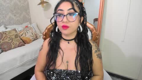 Snapshot of sexy_cristall chatting on January 6, 2025, 3:31 am  C R I S T A L  online show from January 6, 2025, 3:31 am