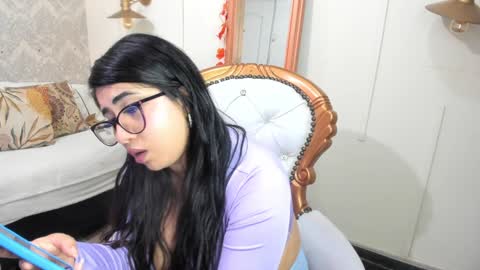 Snapshot of sexy_cristall chatting on January 25, 2025, 8:10 am  C R I S T A L  online show from January 25, 2025, 8:10 am